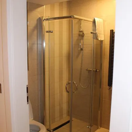 Blossom Lane Apartment *